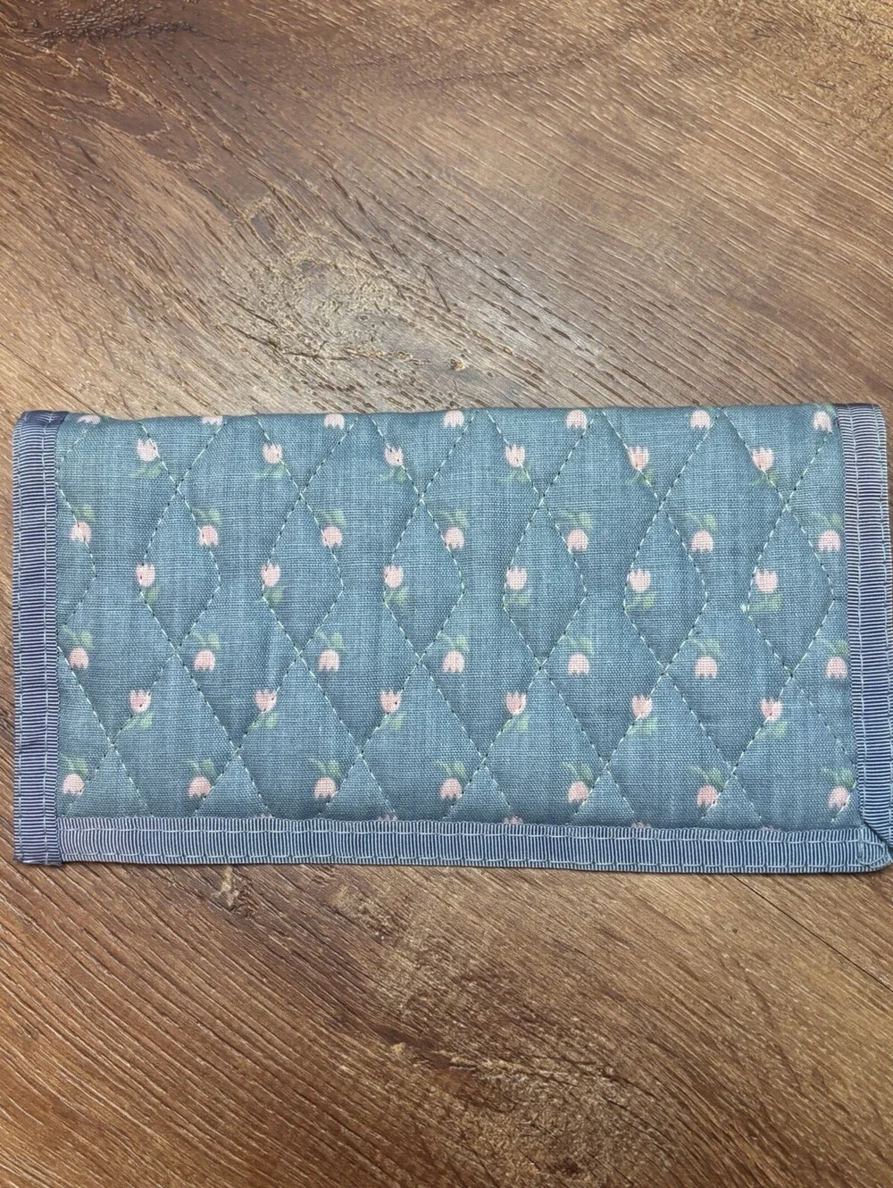 vintage quilted blue wallet pink flowers